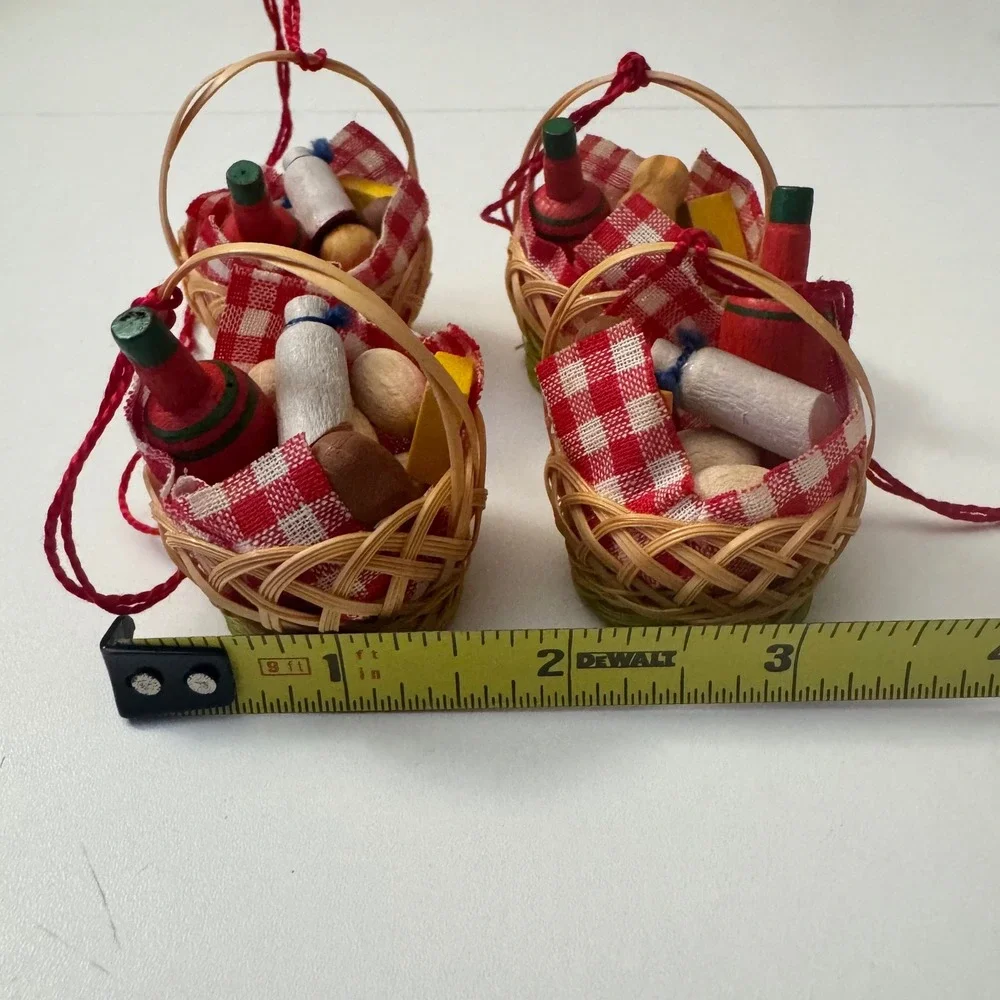 4 Vintage Steinbach Volkskunst Mini 1980's Picnic Basket Ornaments Germany